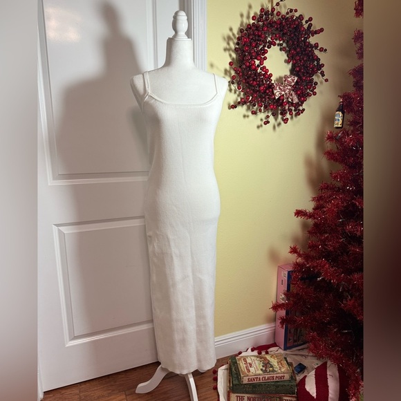 Forever 21 Bodycon Ribbed Sweater Dress - white size XL BNWT - Picture 1 of 7